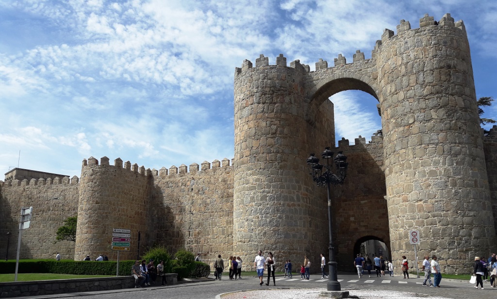 Ávila. Puerta de San Vicente.