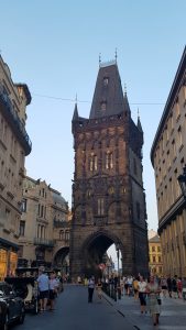 Praga. Torre de la Pólvora y Ayuntamiento