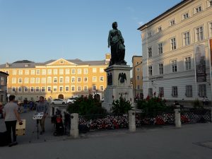Salzburgo. Mozartplatz.